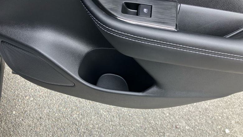 Nissan Qashqai 1.3 DiG-T MH N-Connecta 5dr Petrol Hatchback